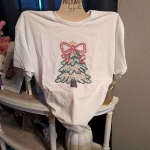 Gildan White Short Sleeve Tee with Christmas Tree Design